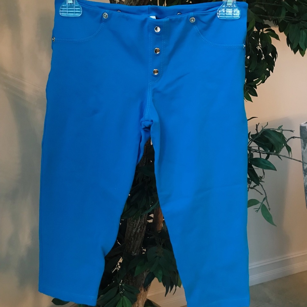 BLUE FISH - blue yoga and spin pants - size small